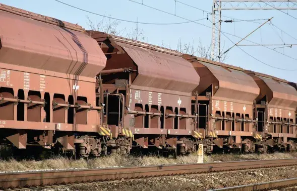 Справаздача міністра транспарту Беларусі аб камандзіроўцы ў Кітай пралівае святло на рэакцыю КНР
