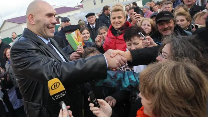 Мікалай Валуеў наведаў абласныя "Дажынкі" ў Сянно (фота)