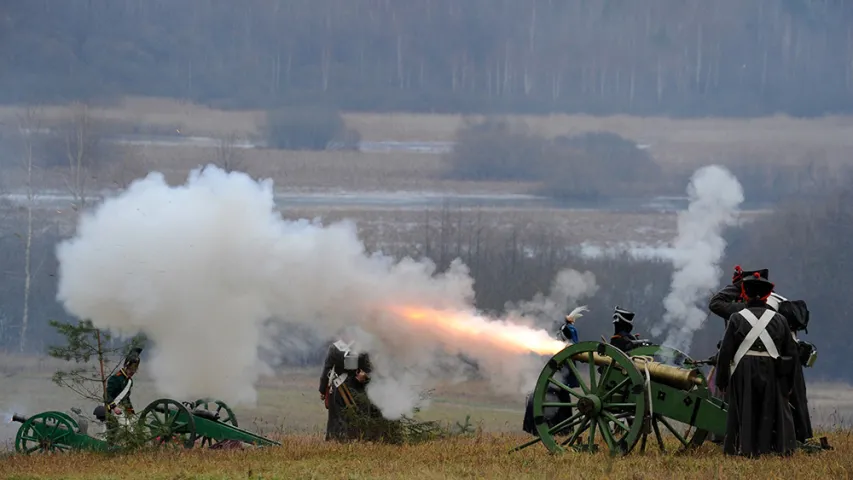 Пад Барысавам рэканструявалі бітву 1812 года (фота)