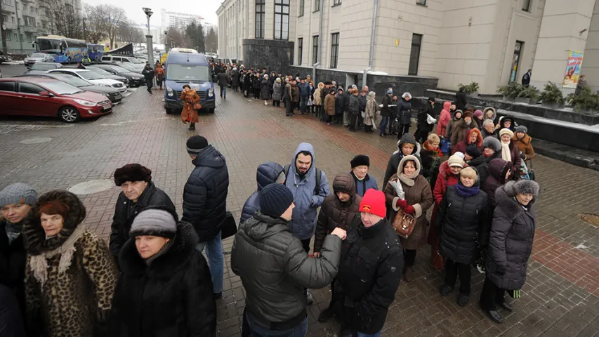 Як у Мінску развітваліся з Аляксандрам Ціхановічам. Фотарэпартаж