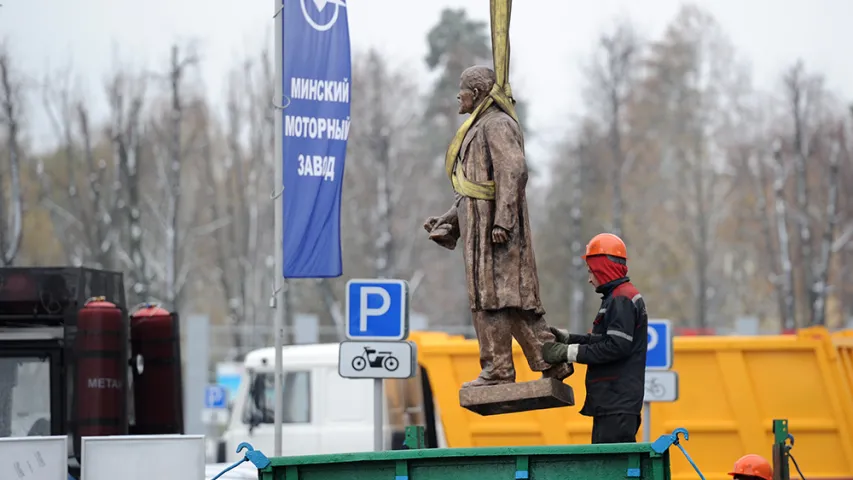 У Мінску каля трактарнага завода ўсталявалі помнік Леніну. Фотарэпартаж 