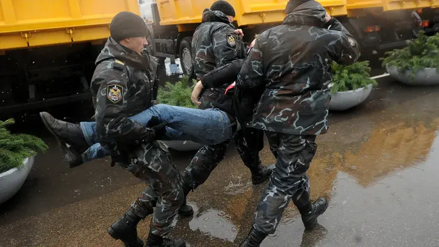 Зміцер Дашкевіч сарваў адкрыццё помніка Леніну (фота, відэа)