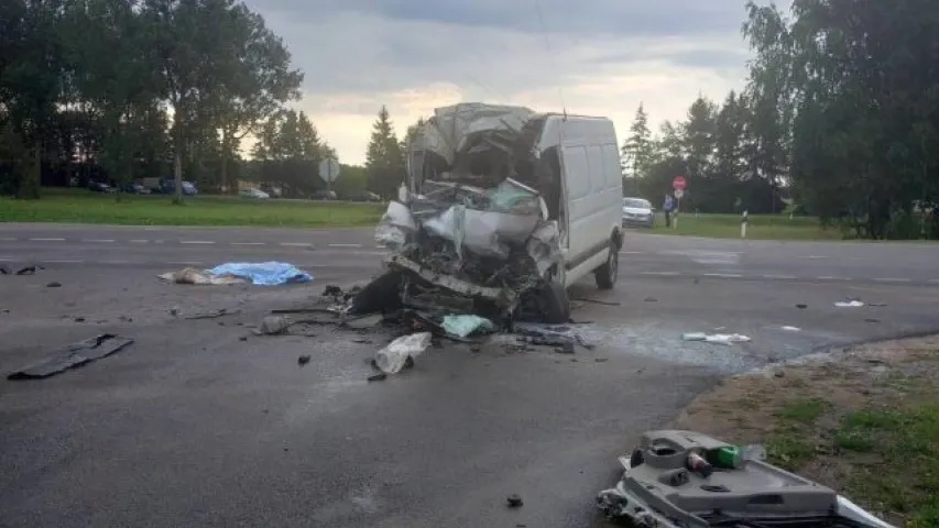 У Камянецкім раёне ў ДТЗ загінула сям'я — маці, бацька і два маленькія сыны