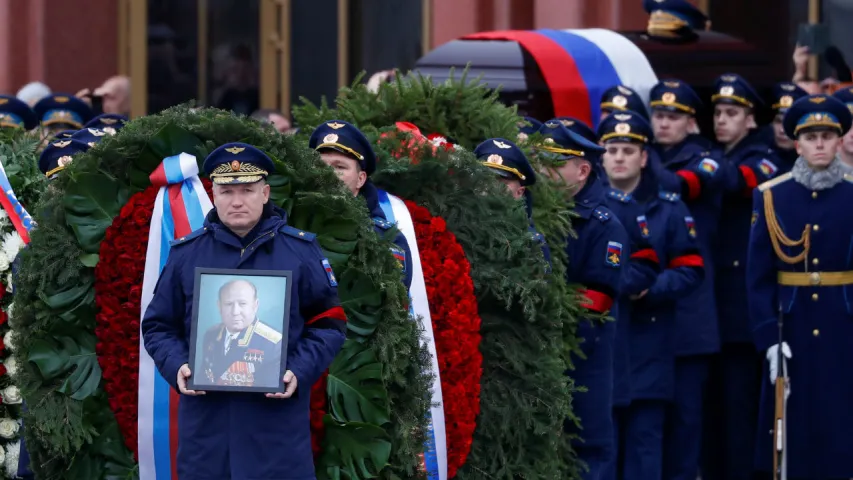 У Мыцішчах развіталіся з першым чалавекам, які выйшаў у адкрыты космас