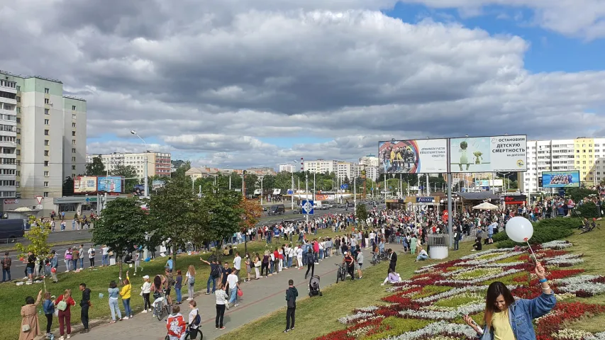 Акцыі салідарнасці праходзяць па ўсёй Беларусі