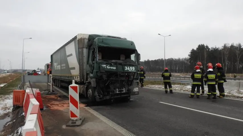 У Польшчы беларус на фуры наехаў на кіроўцаў, якія біліся на трасе (фота)