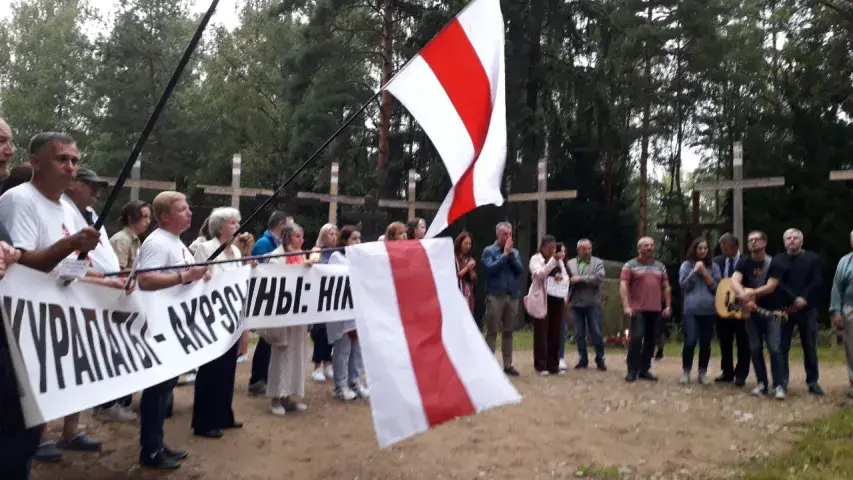 У Мінску ў "ланцугу пакаяння" стаялі тысячы чалавек