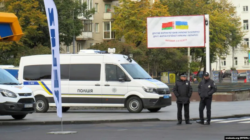 Перад сустрэчай Лукашэнкі і Зяленскага ачапілі цэнтр Жытоміра