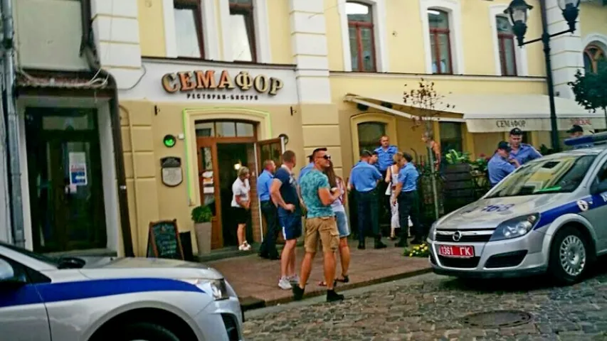 Падчас бойкі гродзенка прабіла міліцыянту галаву абцасам (відэа)