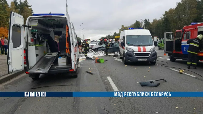 Падрабязнасці аварыі ў Мінску: адзін загінулы і трое параненых