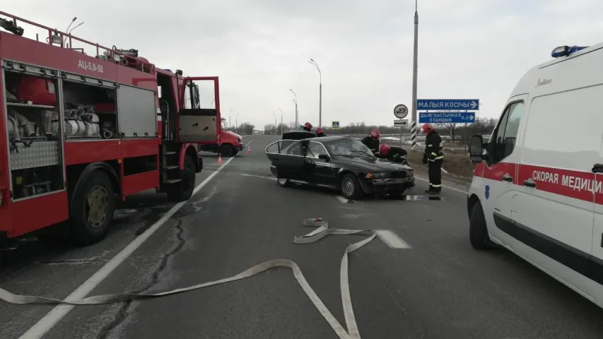 У аўтааварыі пад Брэстам загінула кіроўца БМВ