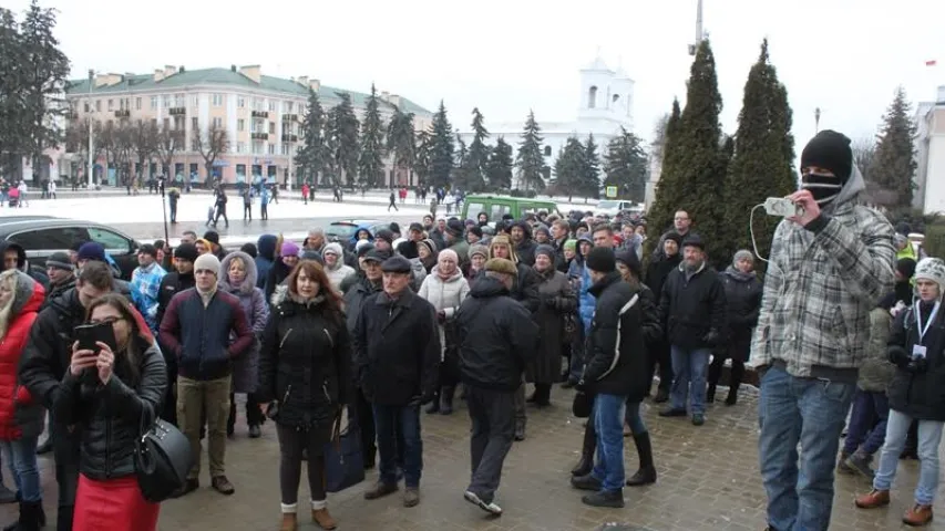 Як праходзіў марш “Мы не дармаеды!” у Брэсце (фотарэпартаж)