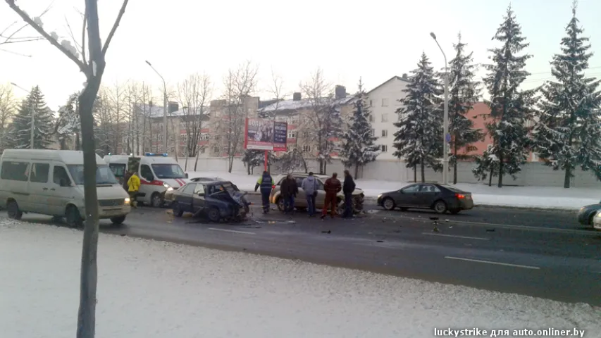 Пасля ДТЗ ва Уруччы ў Мінску ўтварыўся вялізны дарожны затор