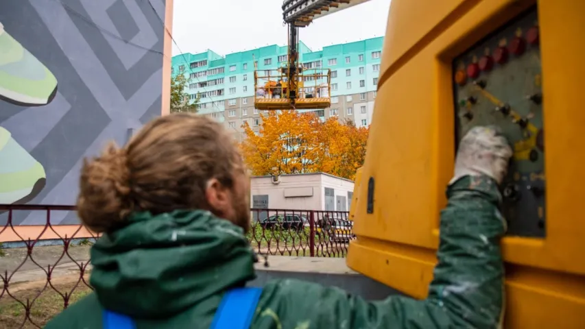 У сталічным "спальніку" з'явяцца новыя муралы ад балканскіх мастакоў