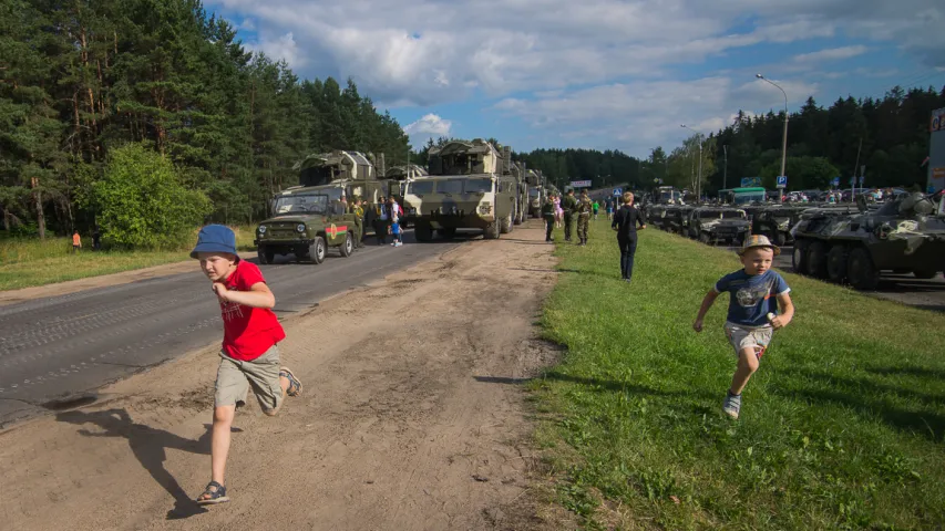 У Мінску адбылася рэпетыцыя вайсковага параду (фота)