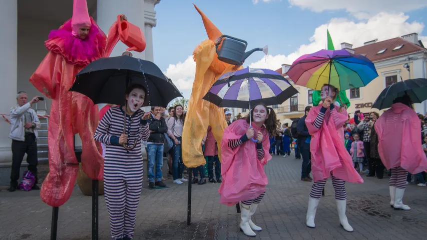 Фотарэпартаж з Мінскага форума вулічных тэатраў