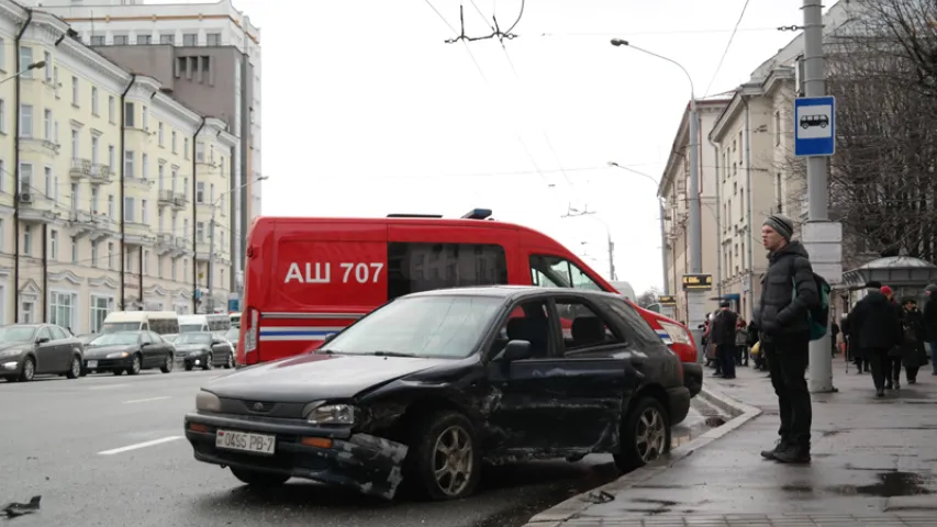 Падрабязнасці жорсткай аварыі на вуліцы Маскоўскай у Мінску