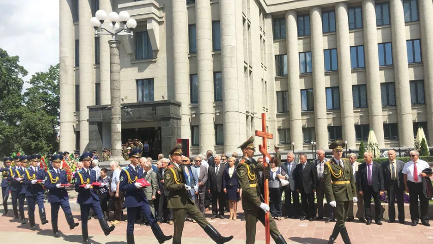 У Мінску прайшло развітанне з Мікалаем Дземянцеем