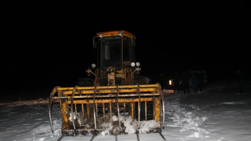 У Ашмянскім раёне з кабіны пагрузчыка выпаў паляўнічы і загінуў