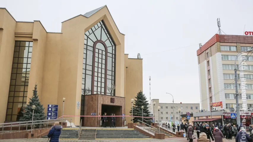 Сапёры правяралі касы "Белавія" не толькі ў Мінску, але і ў Гомелі (фота)