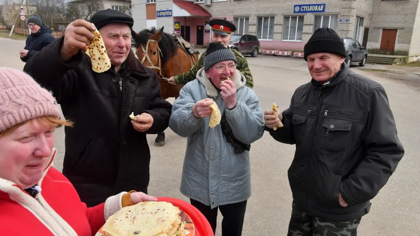 Як у беларускай вёсцы адзначаюць Улассе — свята ў гонар каровак і коней