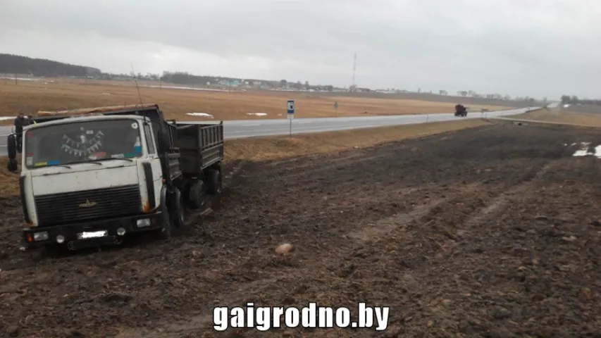 Пад Лідай кіроўца МАЗа памёр падчас руху — спынілася сэрца