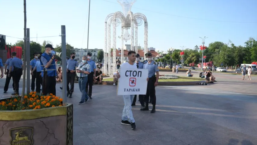 На "ланцугу салідарнасці" ў Гродне адбыліся затрыманні