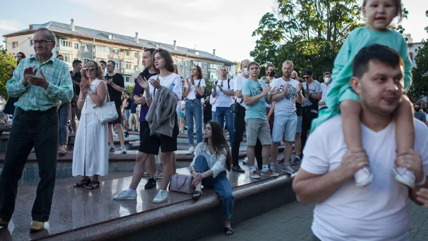 Як гэта было: акцыя ў падтрымку Святланы Ціханоўскай у Кіеўскім скверы