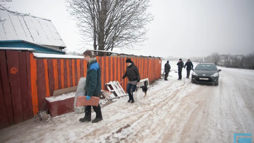 Як зімой жыве сабачы прытулак на ўскрайку Гродна (фота)