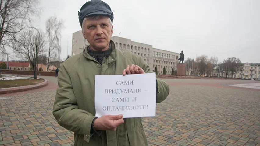 Гродзенскія таксісты пратэстуюць супраць тэрміналаў для банкаўскіх картак