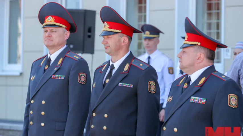 Міністр унутраных спраў Ігар Шуневіч пастраляў з пісталета (фота)