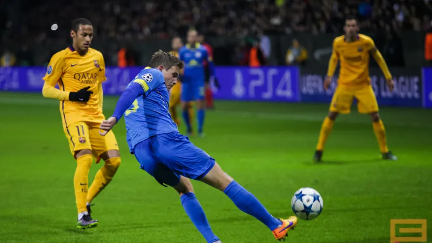 БАТЭ ў Лізе чэмпіёнаў прайграў "Барселоне" 0:2 (фота, відэа, статыстыка)