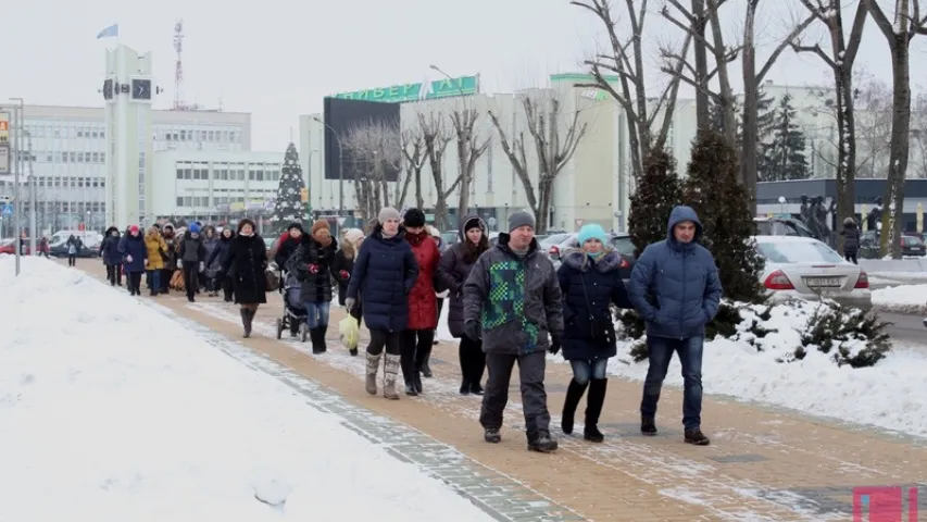 Брэсцкія ІП зладзілі мітынг і шэсце ў аблвыканкам (фота)