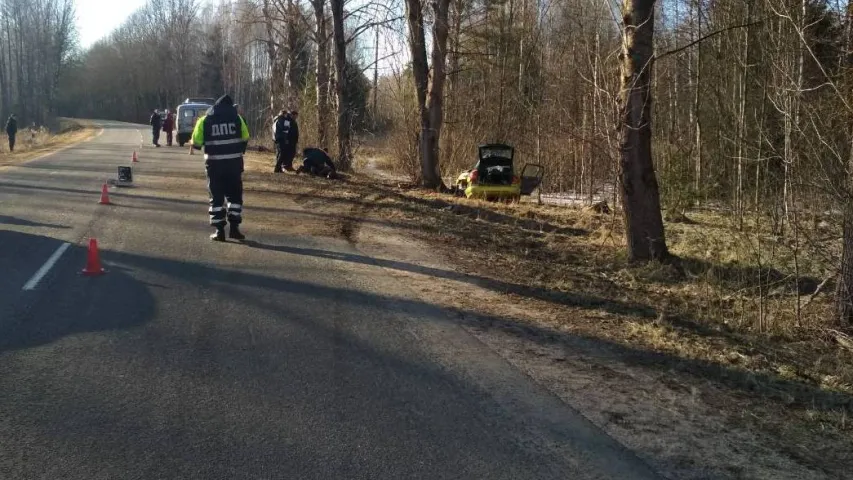 Страшнае ДТЗ пад Іўем: кіроўца загінула, чатырох дзяцей шпіталізавалі