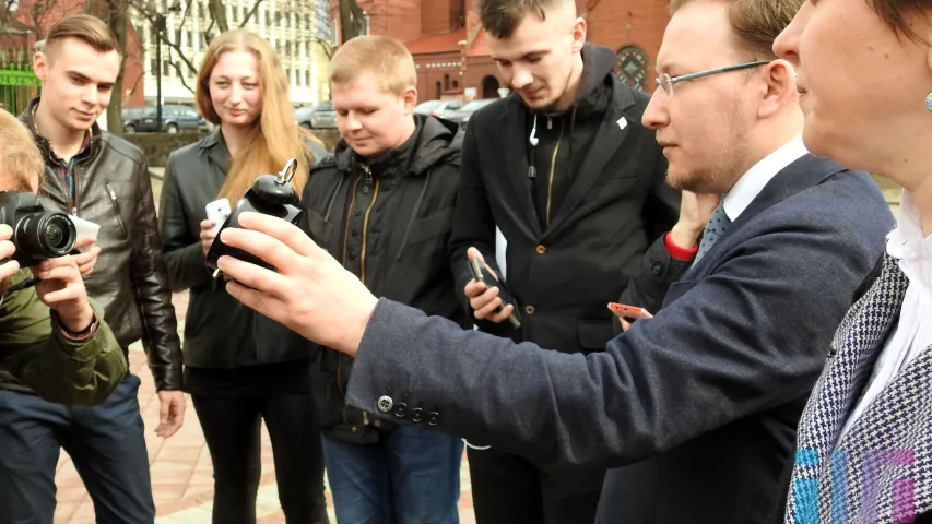 “Гавары праўду” прынесла ў парламент будзільнік і свае антыкрызісныя рашэнні