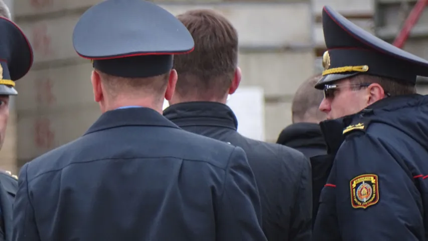 Сілавікам перадалі патрабаванні мужчыны са стадыёна "Дынама" (фота)