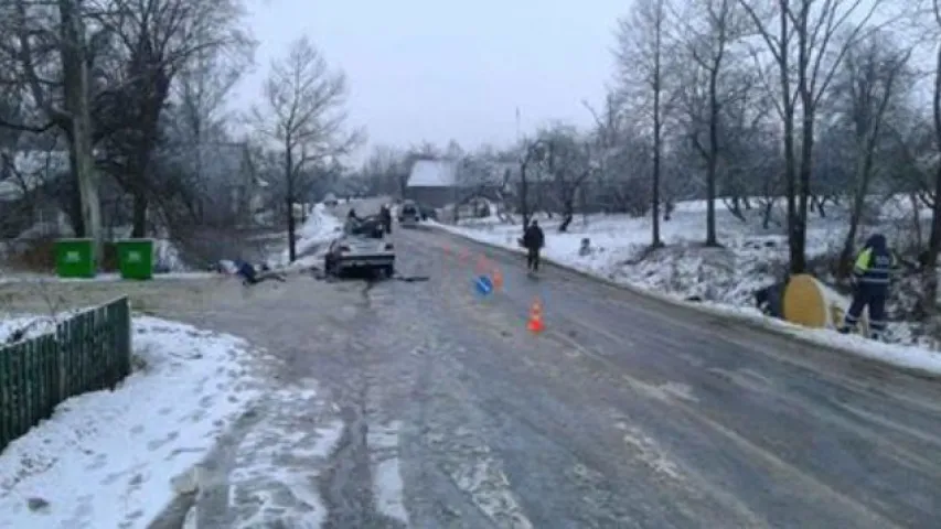 Ад сутыкнення малакавоза з "Сітраенам" загінуў чалавек, яшчэ тры — у шпіталі