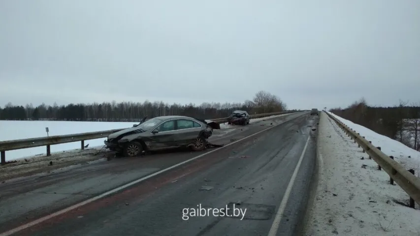 Бяспраўнік пад Лунінцам ехаў з хуткасцю 199 км/гадз і забіў чалавека