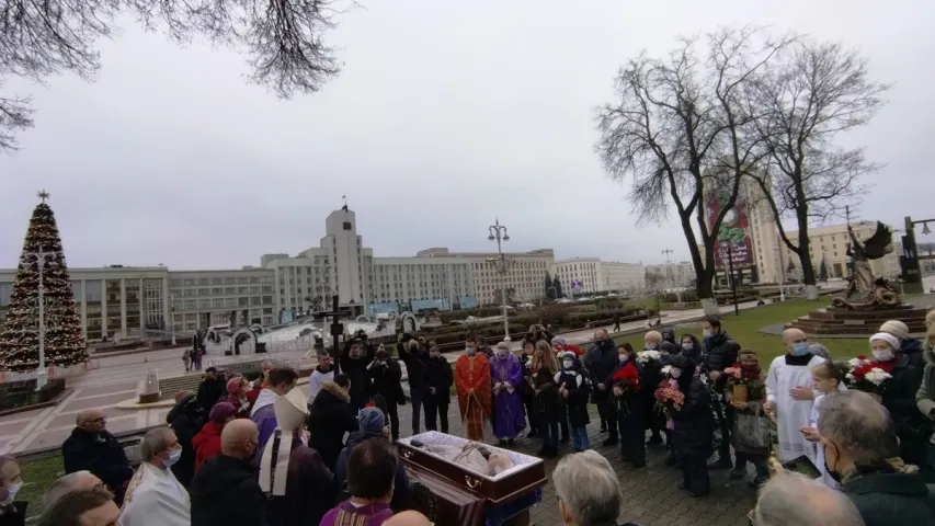 У Мінску развіталіся з гісторыкам і літаратуразнаўцам Адамам Мальдзісам