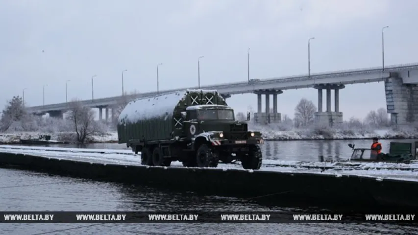 На Прыпяці ў раёне Жыткавічаў зрабілі пантонны мост — наўзамен аварыйнаму