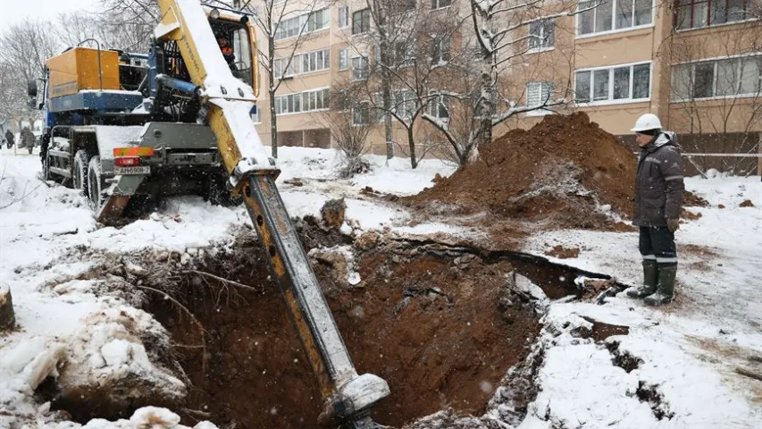 У Мінску затапіла скрыжаванне Якубоўскага і Адзінцова ў Фрунзенскім раёне