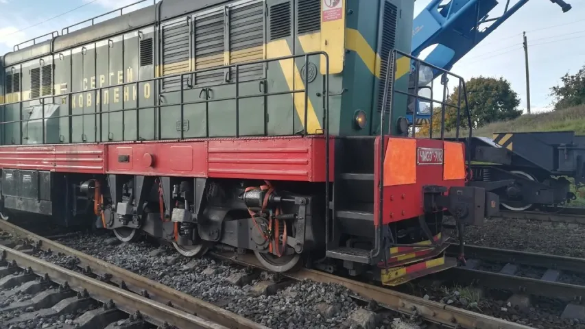 У Магілёве сышоў з рэек цеплавоз з чатырма пасажырскімі вагонамі