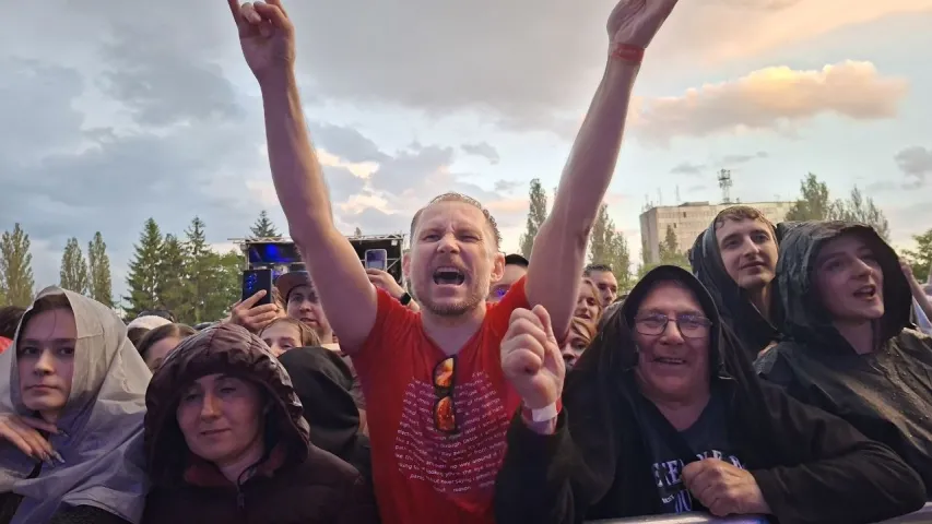 "А что, День России"? Как белорусы выступали на фесте с "хорошими русскими"