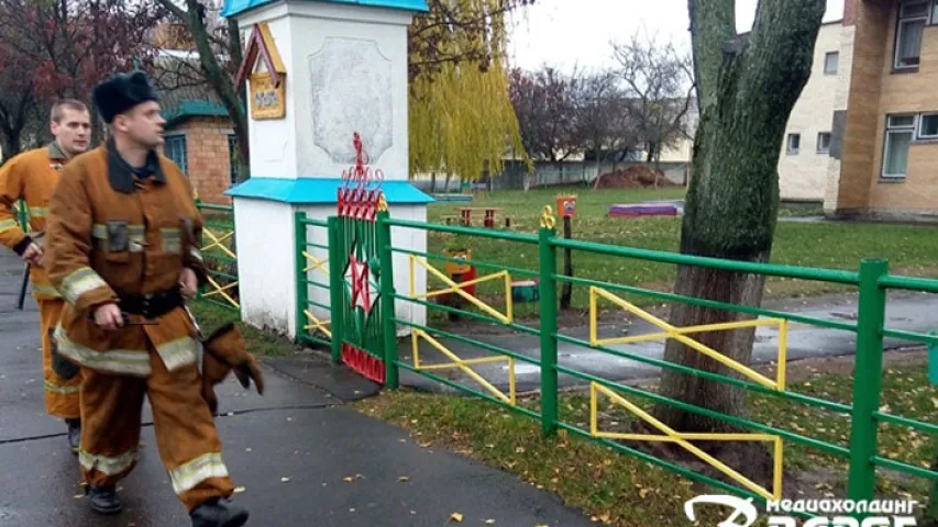 У пінскі дзіцячы садок з зямлёй прывезлі снарад часоў вайны (фота)