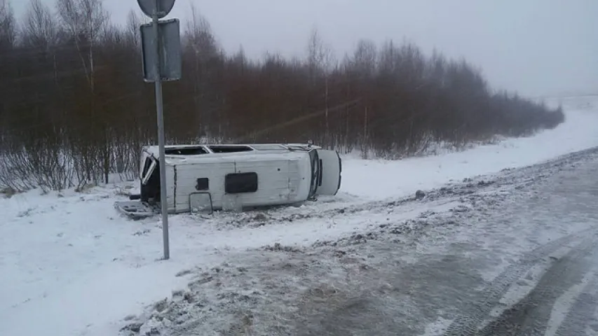 Маршрутка з пасажырамі перакулілася пад Полацкам 