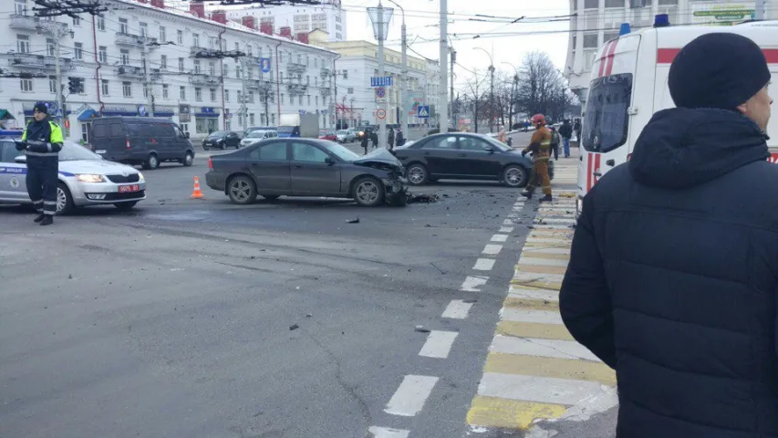 У Віцебску мікрааўтобус збіў чатырох пешаходаў (фота)