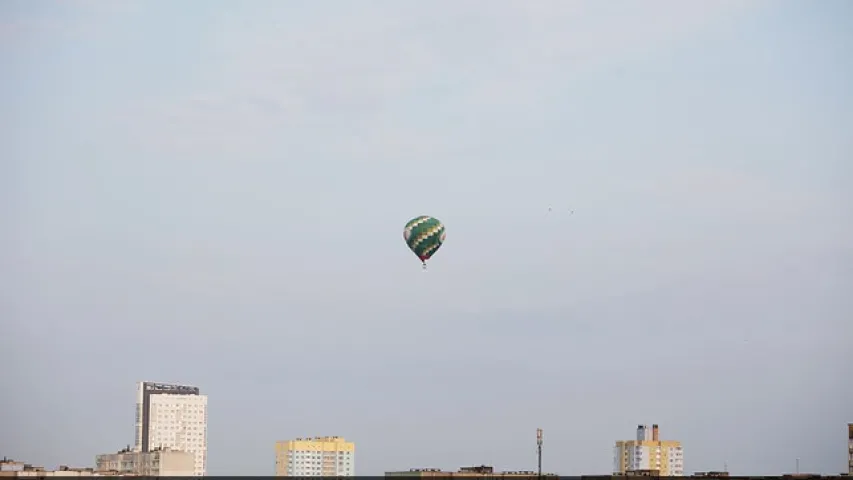 У небе над Мінскам луналі паветраныя шары