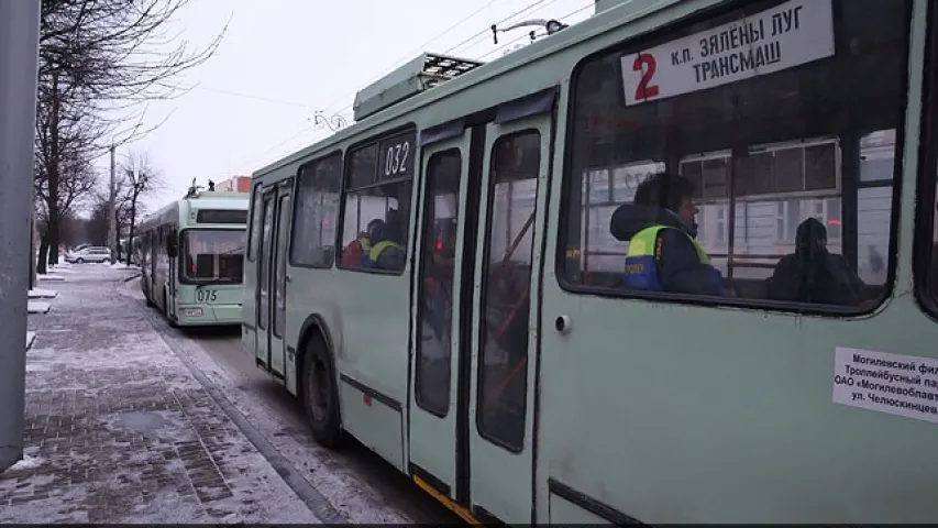 У Магілёве ў "час пік" на паўтары гадзіны спыніліся тралейбусы