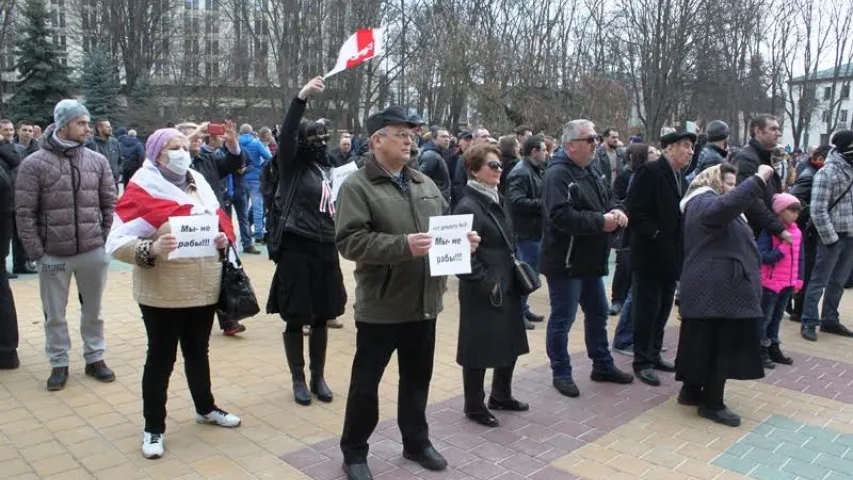 Чарговы “марш недармаедаў” у Брэсце — як гэта было (фотарэпартаж)