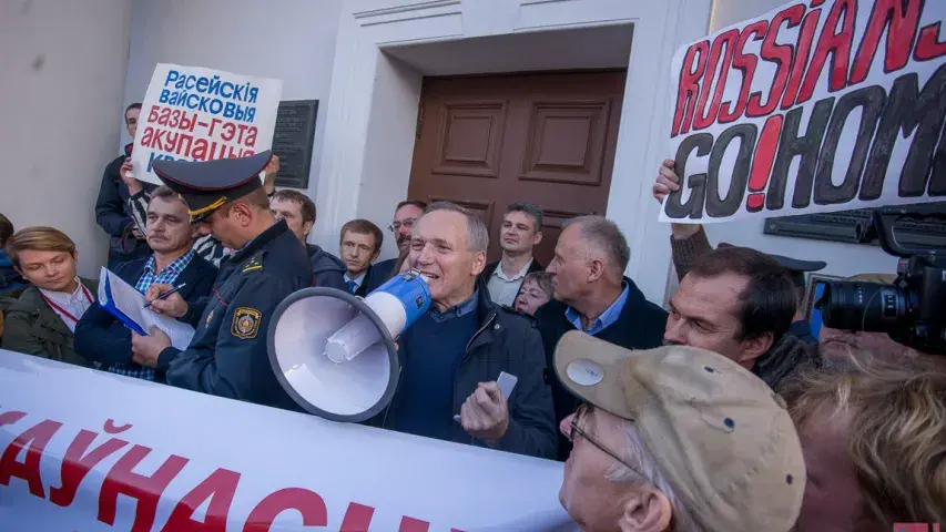 Акцыя супраць расійскай ваеннай базы ў Мінску ― фотарэпартаж